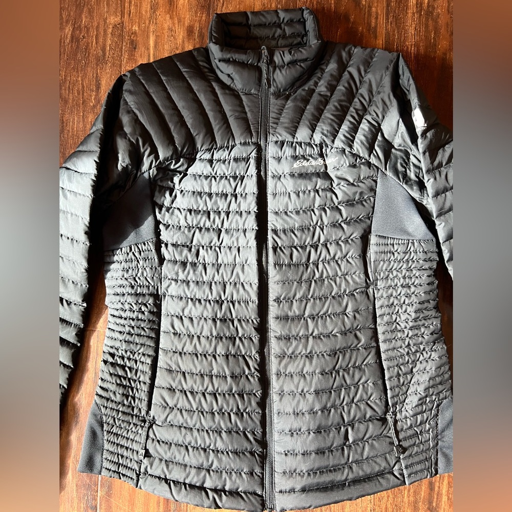 Eddie Bauer mircotherm down jacket. Size Medium